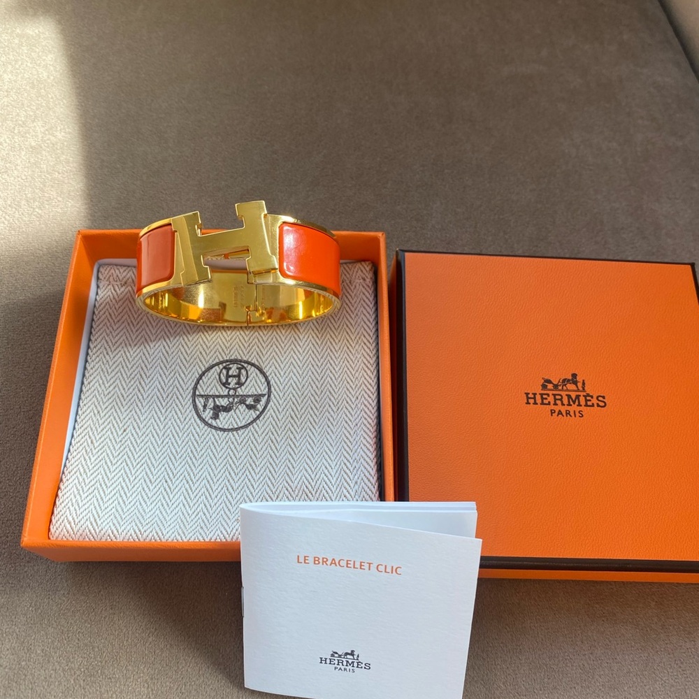 Hermès Orange and Gold Clic H Bracelet